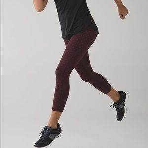 Lululemon RARE Pace Revival Crop Legging Nightfall Bordeaux Gold Reflective 2